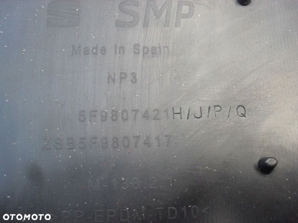 Zderzak tył tylny Seat Leon III Kombi 5F9807421H - 3