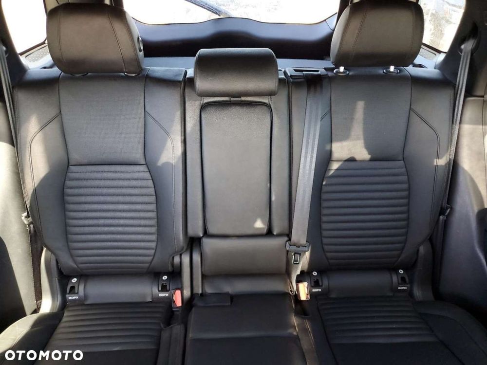 Land Rover Discovery - 11