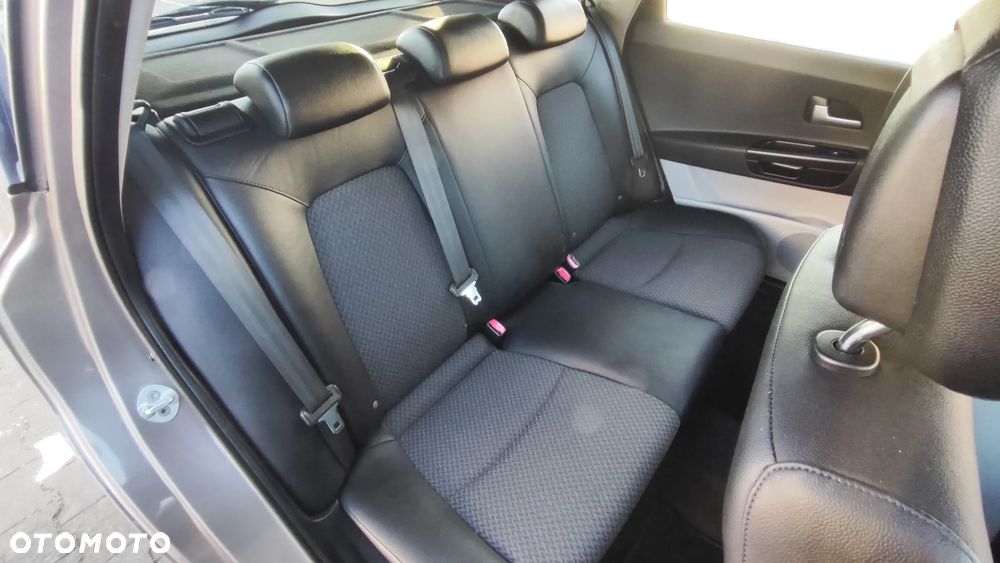 Kia Ceed 1.4 Comfort + - 10