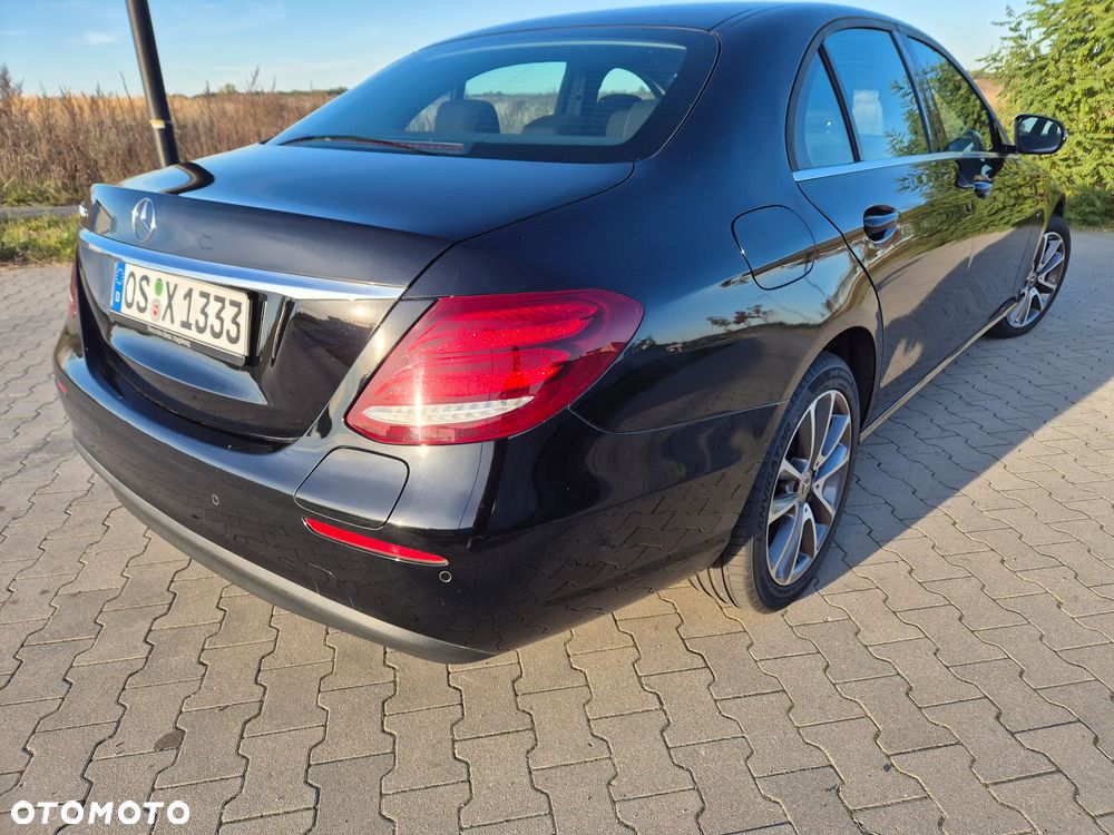 Mercedes-Benz Klasa E 300 de PHEV Exclusive 9G-Tronic - 13
