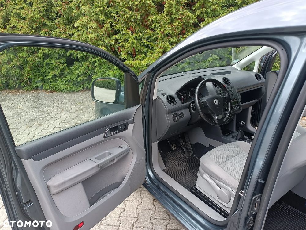 Volkswagen Caddy - 25
