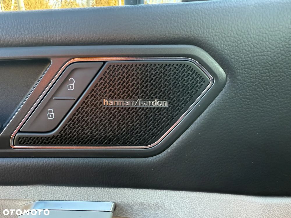 Volkswagen Tiguan Allspace 2.0 TSI 4Mot Elegance DSG - 21