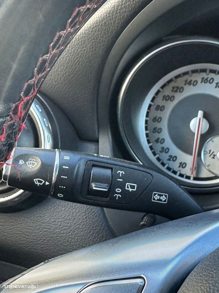 Mercedes-Benz GLA 200 CDi AMG Line - 8