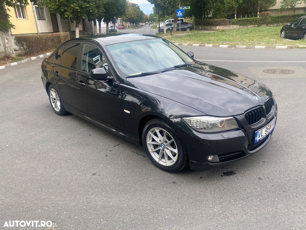 BMW Seria 3 318d DPF Touring Edition Exclusive - 7