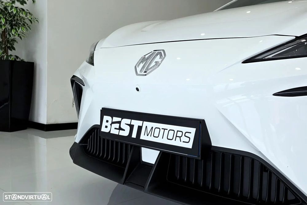 MG MG4 64 kWh Luxury - 28