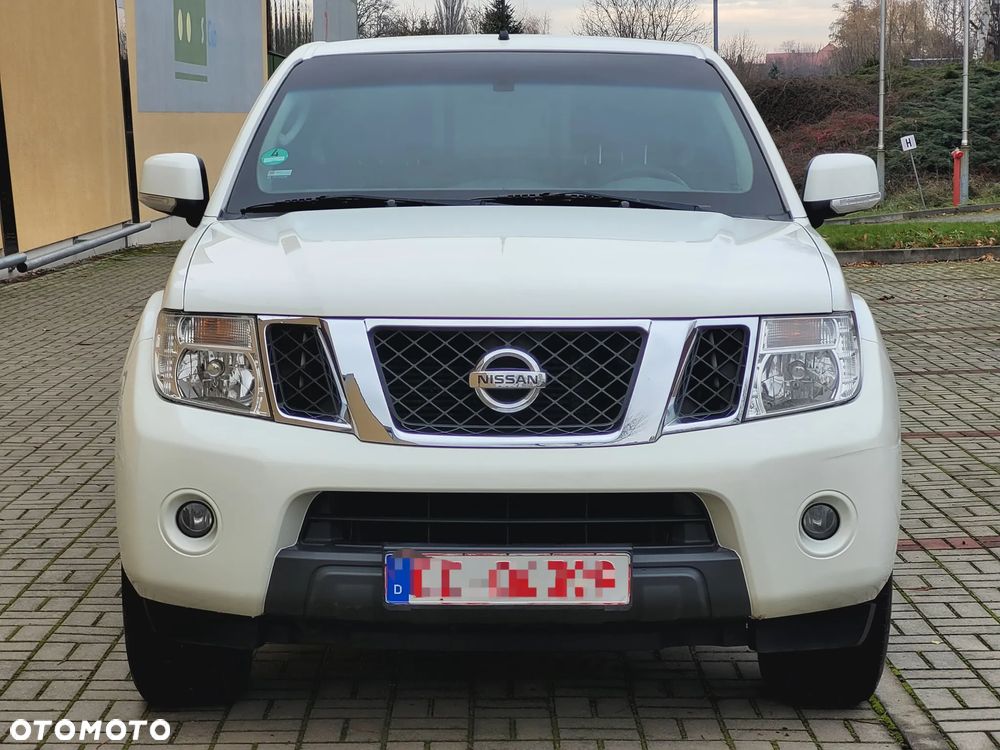 Nissan Navara - 2