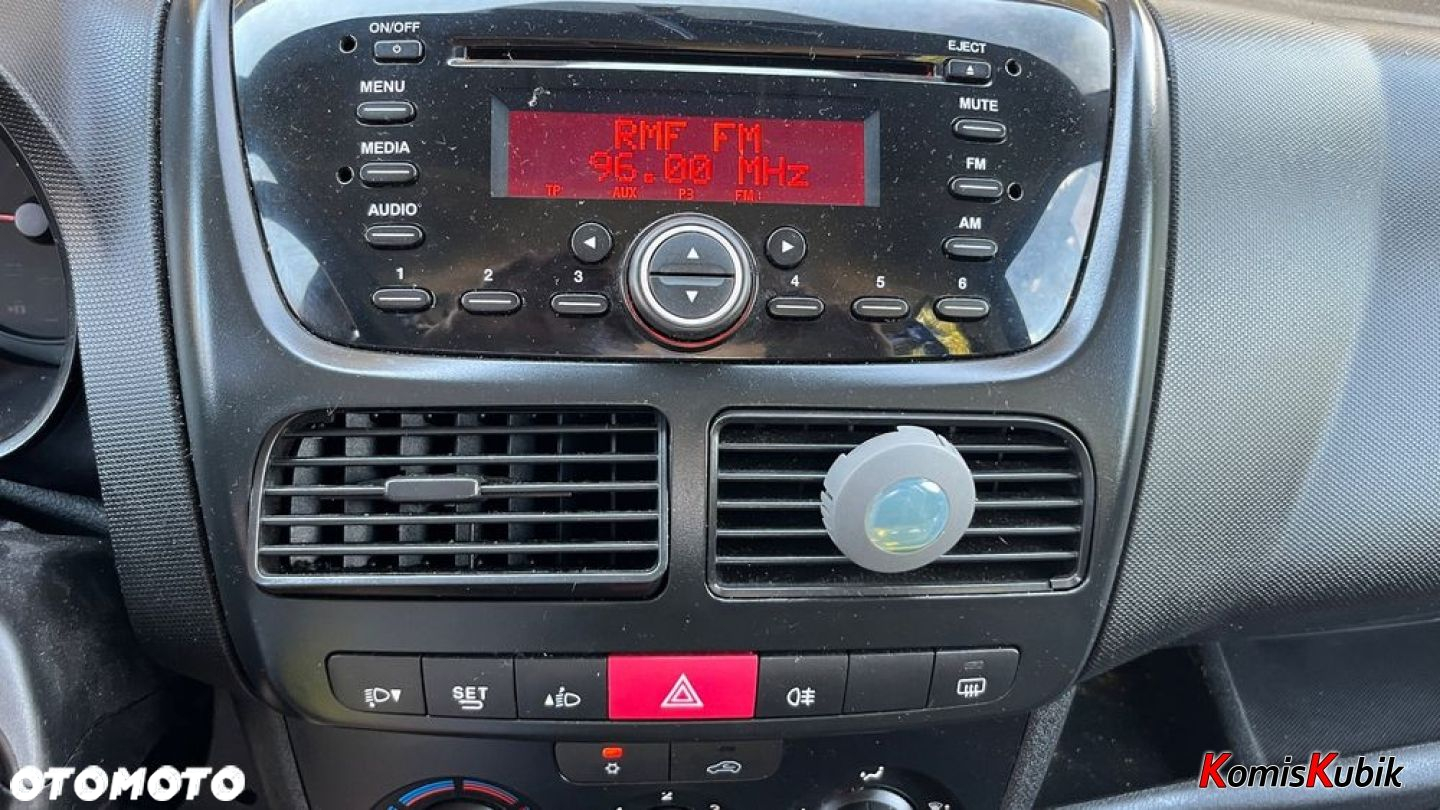 Opel Combo - 12