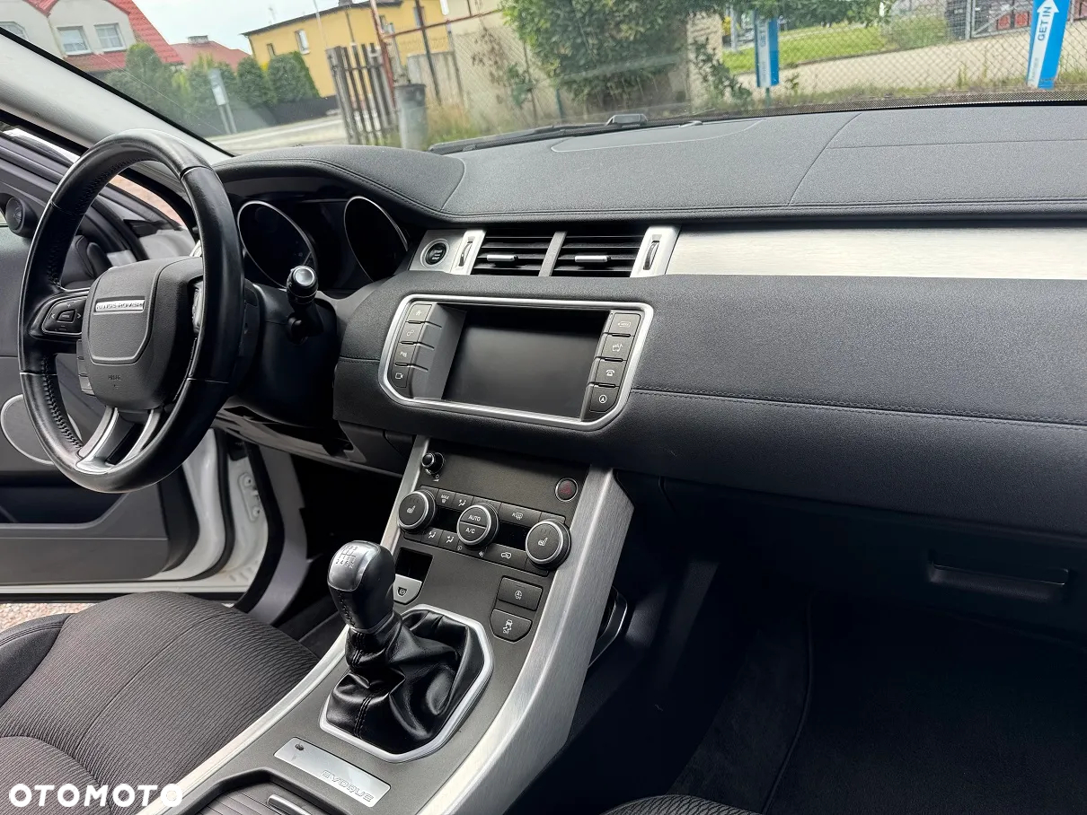 Land Rover Range Rover Evoque - 31