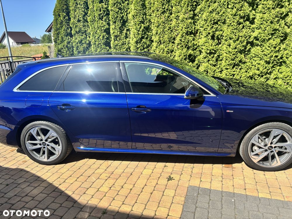 Audi A4 Avant - 4