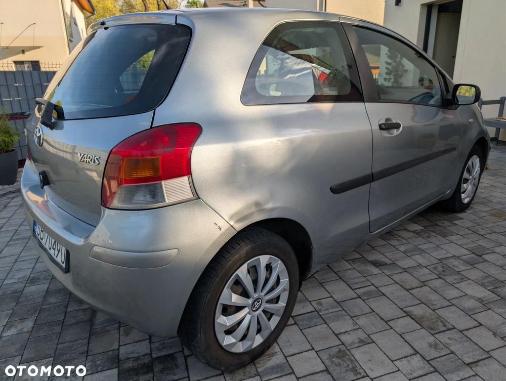 Toyota Yaris 1.4 D-4D Terra A/C - 10