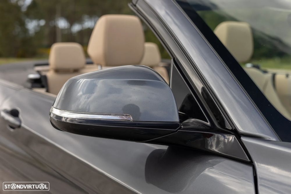 BMW 218 d Cabrio Pack M Auto - 28