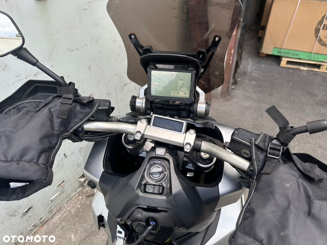 Honda X-ADV - 5