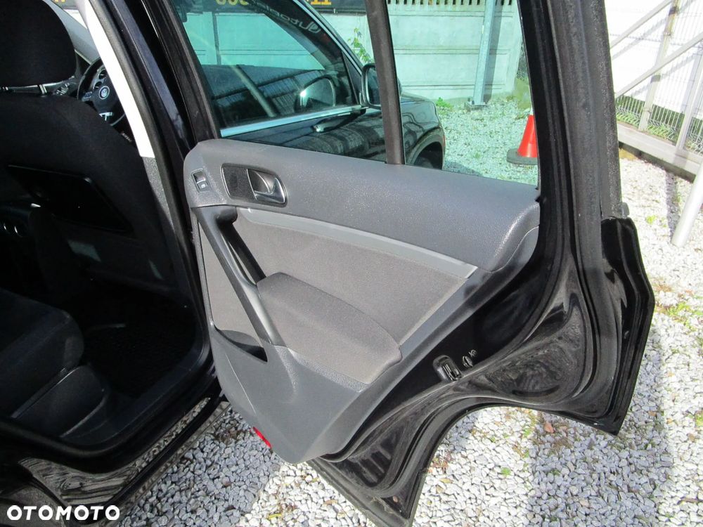 Volkswagen Tiguan 2.0 TDI DPF 4Motion Automatik Sport & Style - 25