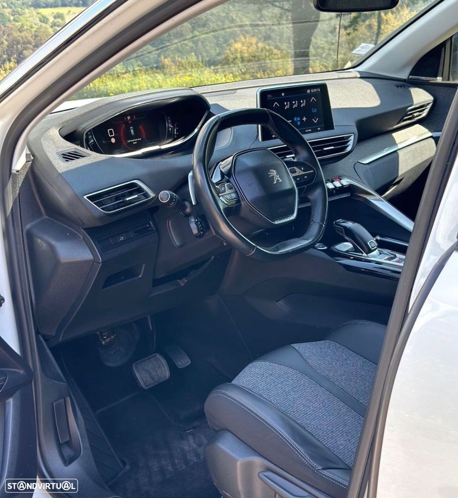 Peugeot 3008 BlueHDi 130 Stop & Start EAT8 Allure - 3