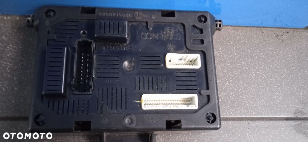 Moduł BCM Renault Modus 8200607915T - 2