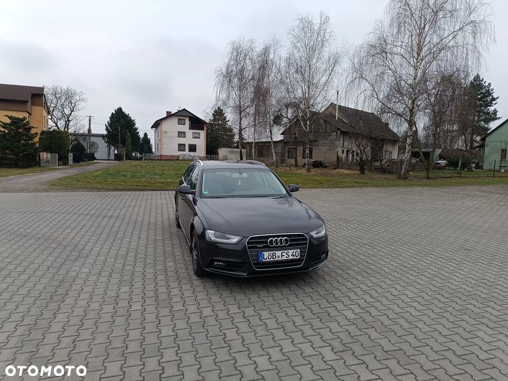 Audi A4 Avant 2.0 TDI DPF quattro Attraction - 10