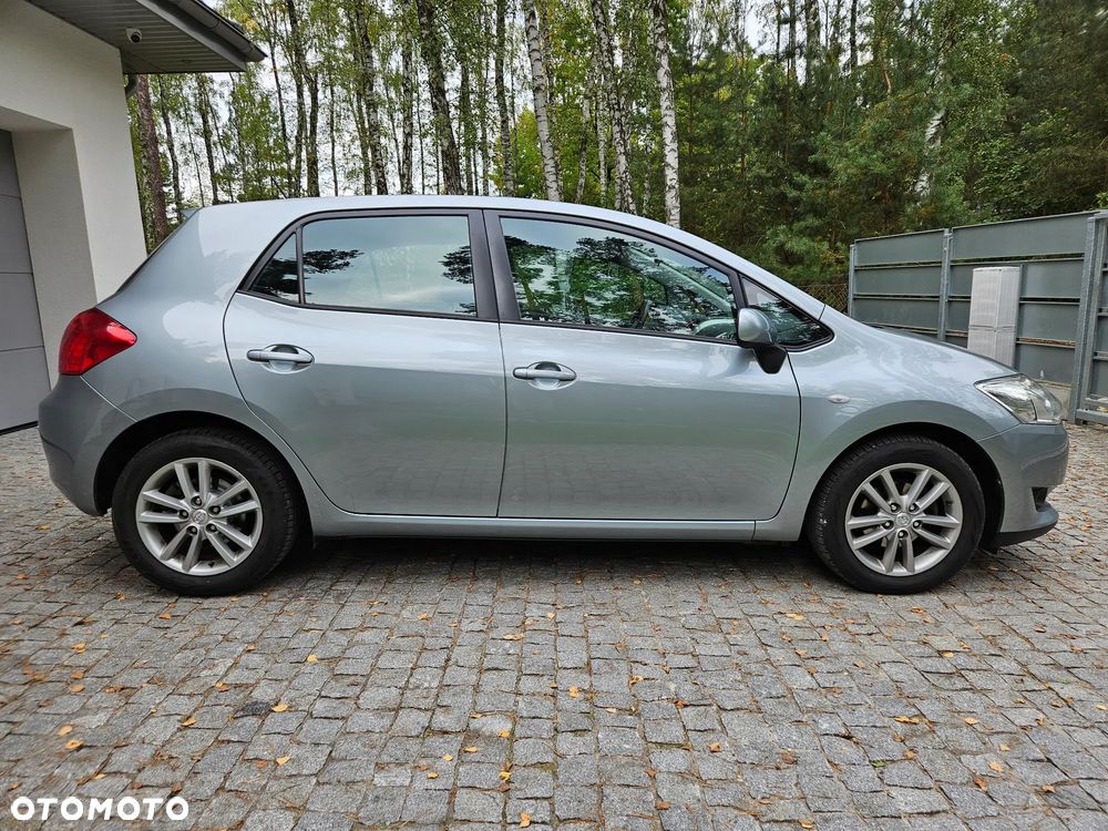 Toyota Auris 1.6 VVT-i Sol - 29