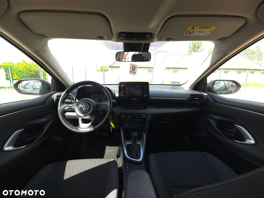Toyota Yaris - 31