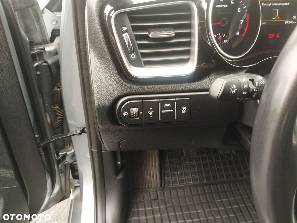 Kia Ceed 1.5 T-GDI Tribute - 24