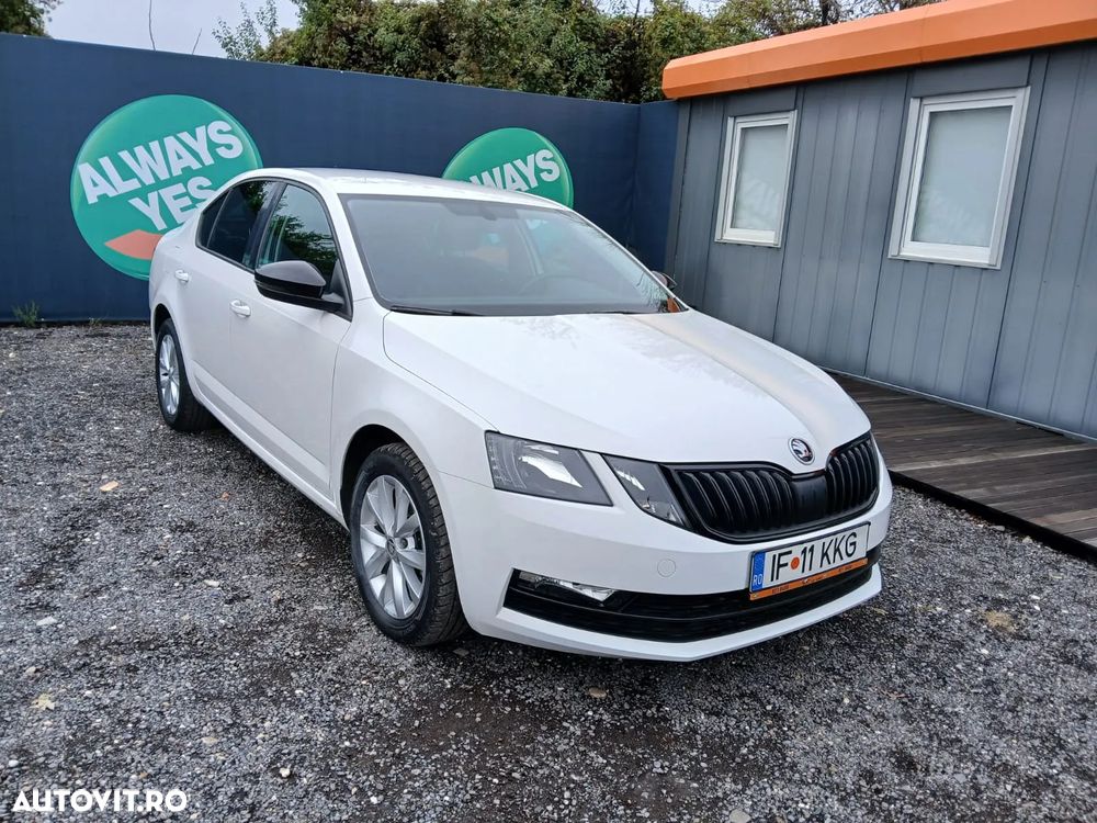 Skoda Octavia 1.5 TSI DSG Ambition - 2