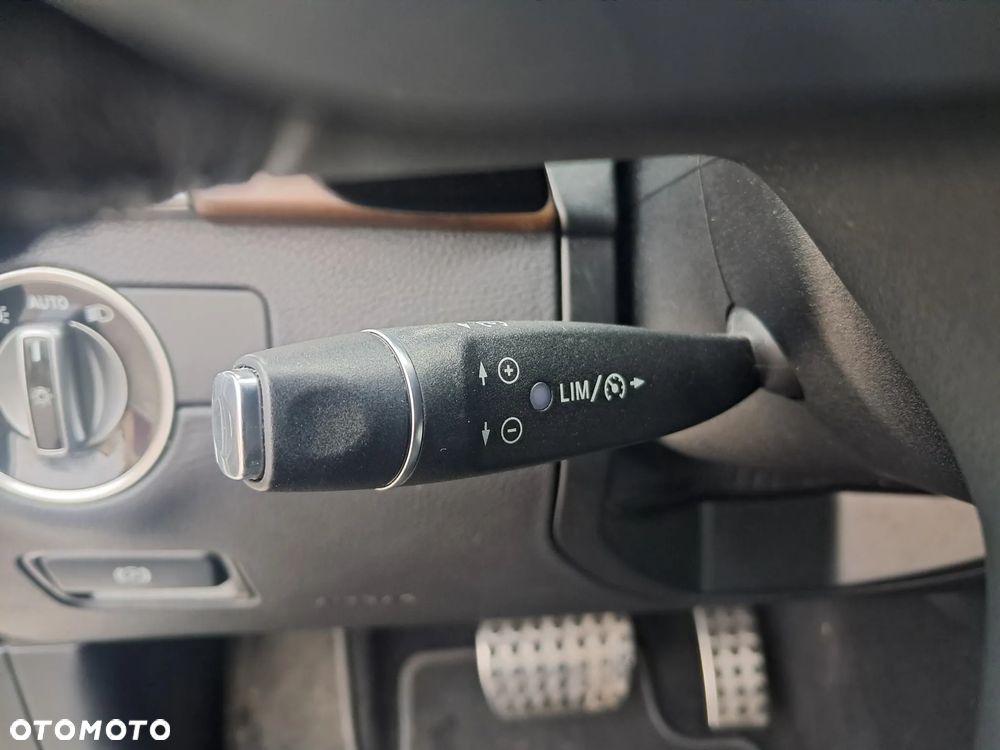 Mercedes-Benz ML - 28