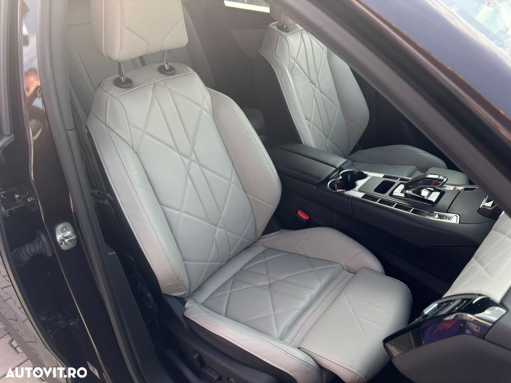 DS Automobiles DS 7 Crossback - 32