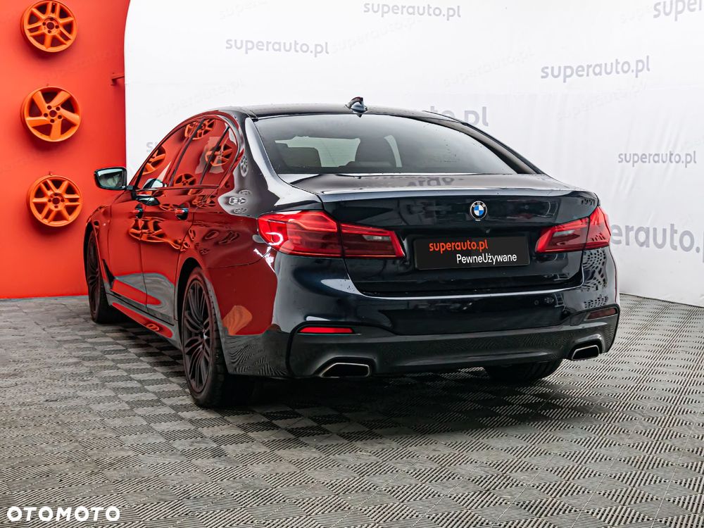 BMW Seria 5 530i xDrive - 29