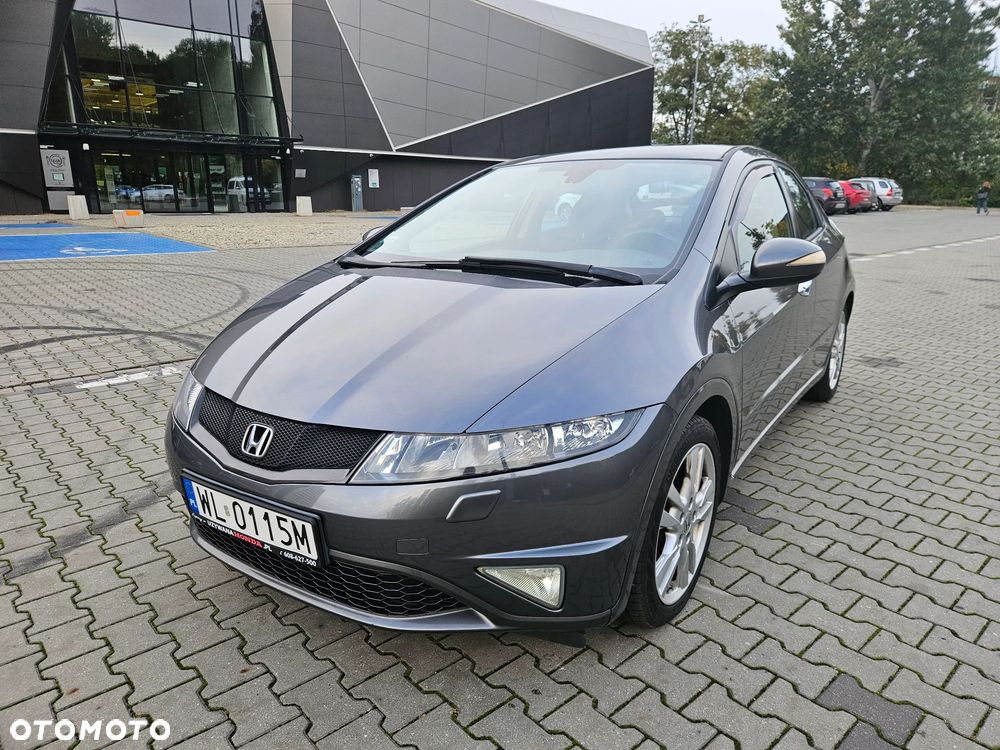 Honda Civic 1.8 Executive - 1