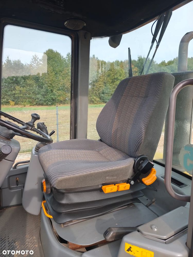 Volvo L30/4x4/Łyżka-Widły/2008Rok/ - 16
