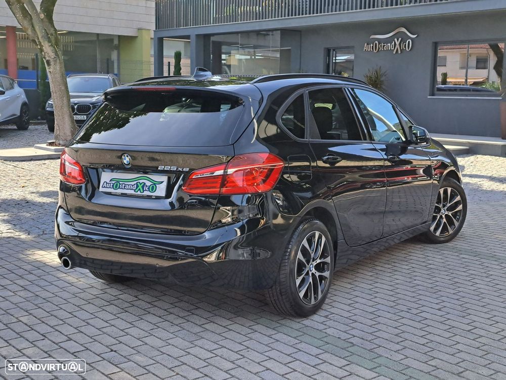 BMW 225xe Active Tourer - 2