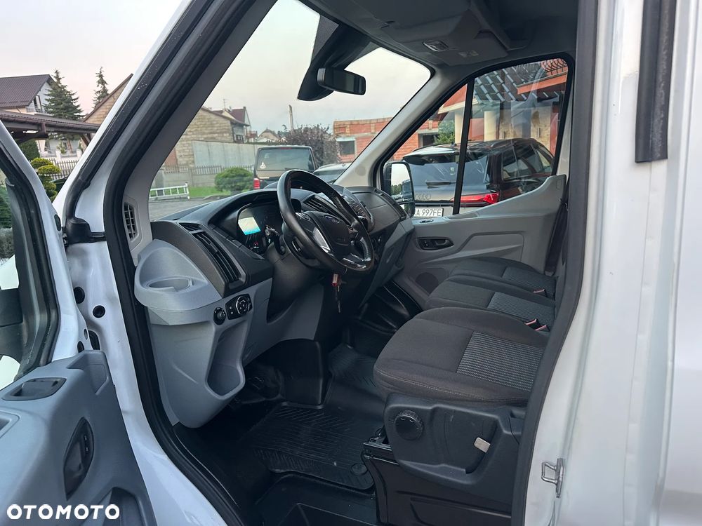 Ford TRANSIT - 8