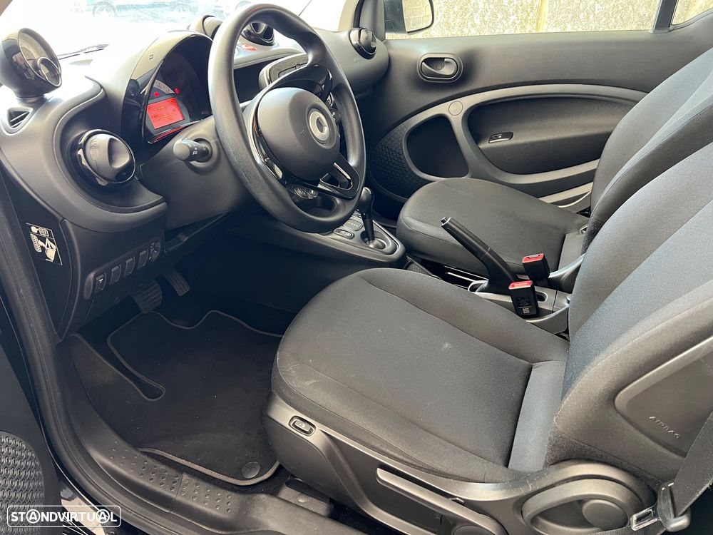 Smart ForTwo Coupé EQ passion - 11