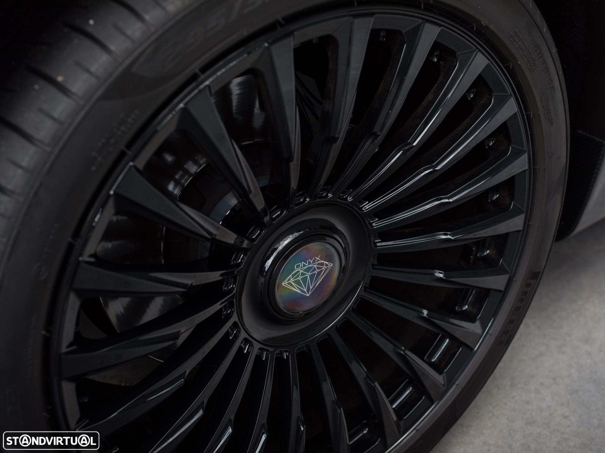 Bentley Bentayga V8 - 11
