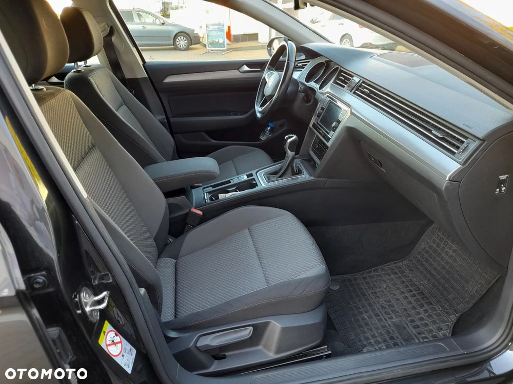 Volkswagen Passat 1.5 TSI EVO Essence - 5