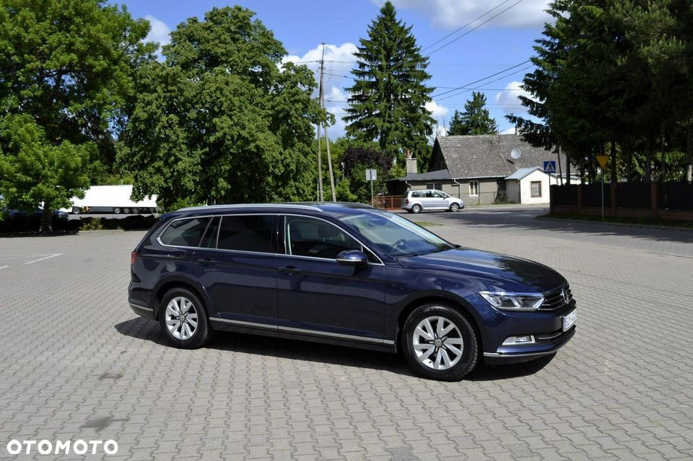Volkswagen Passat - 10