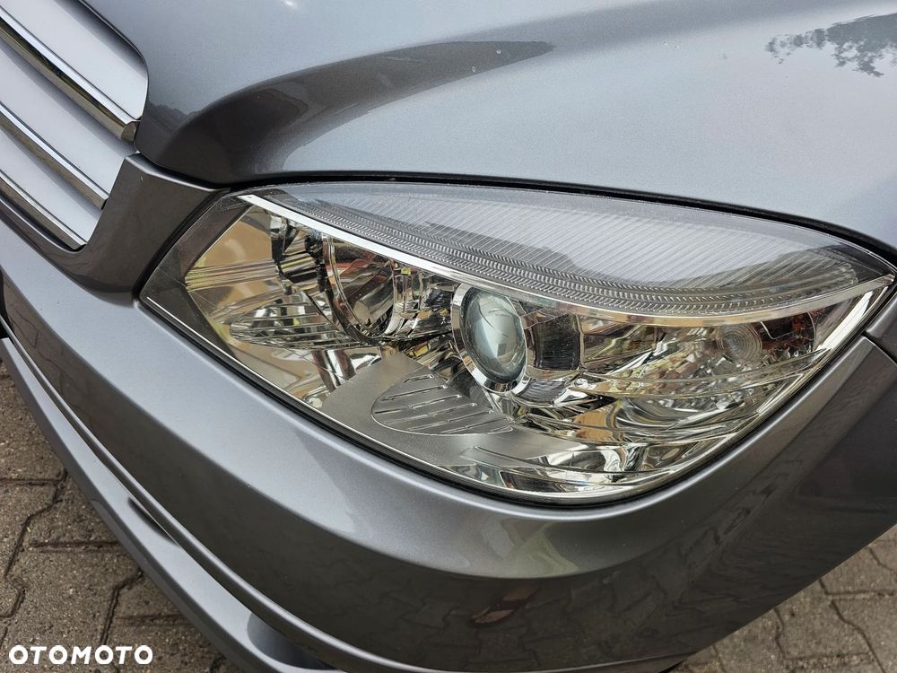 Mercedes-Benz Klasa C 180 Kompressor BlueEFFICIENCY - 11