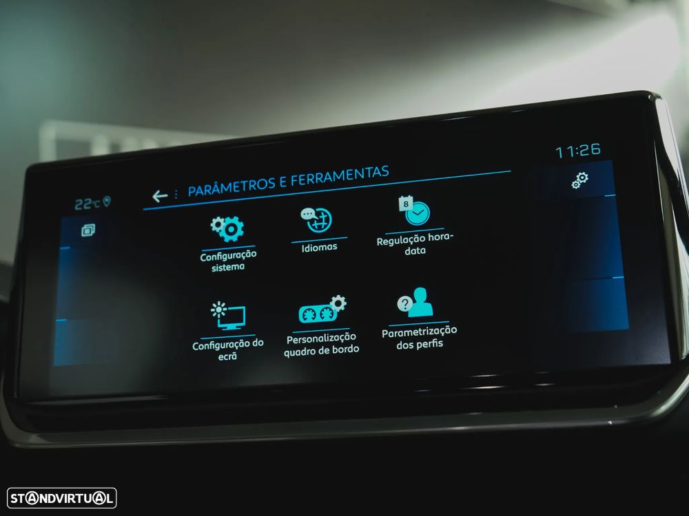 Peugeot 208 1.2 PureTech GT EAT8 - 31