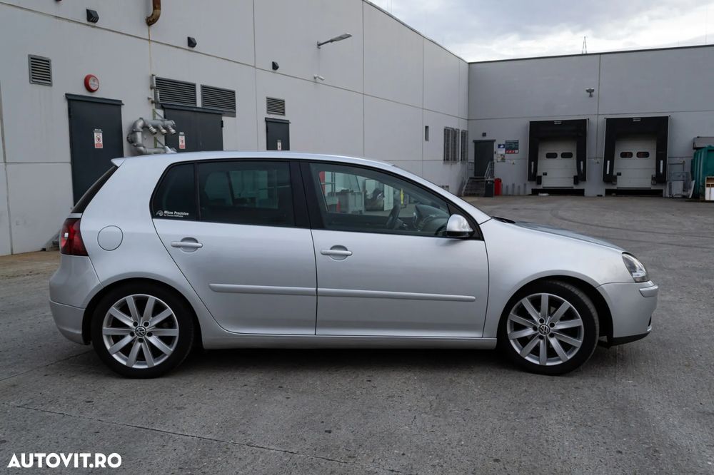 Volkswagen Golf 1.6 Highline - 5