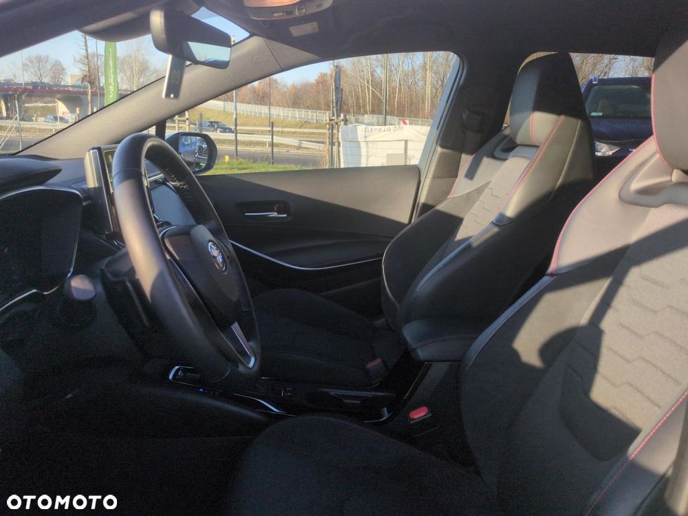 Toyota Corolla - 15
