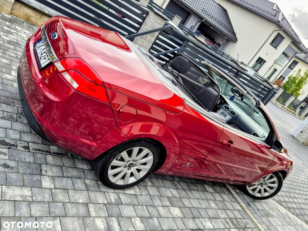 Ford Focus Coupe-Cabriolet 2.0 TDCi DPF Black Magic - 5