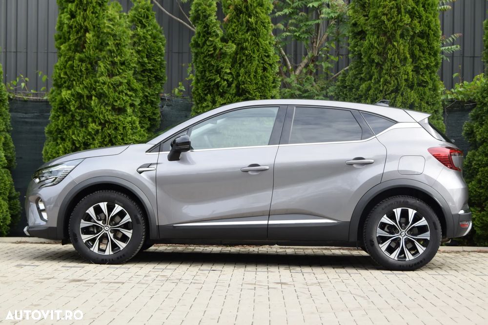 Renault Captur PHEV 160 Techno - 7