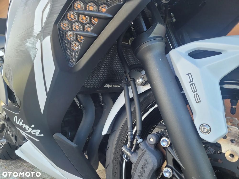 Kawasaki Ninja - 5