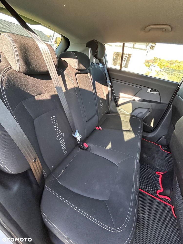 Kia Sportage - 10