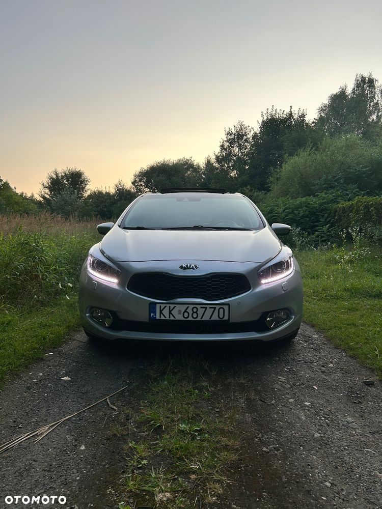 Kia Ceed - 5