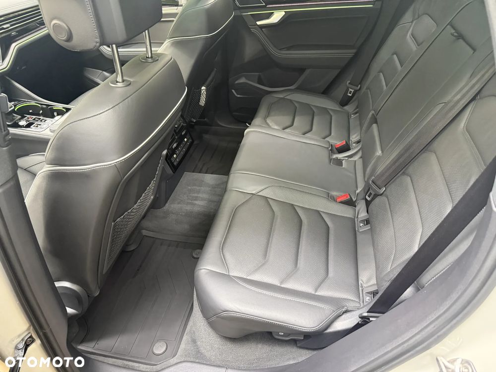 Volkswagen Touareg 3.0 V6 TDI 4Motion R-Line - 21