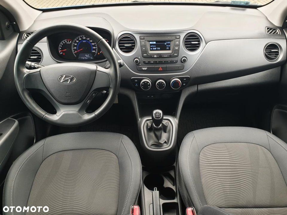 Hyundai i10 - 10