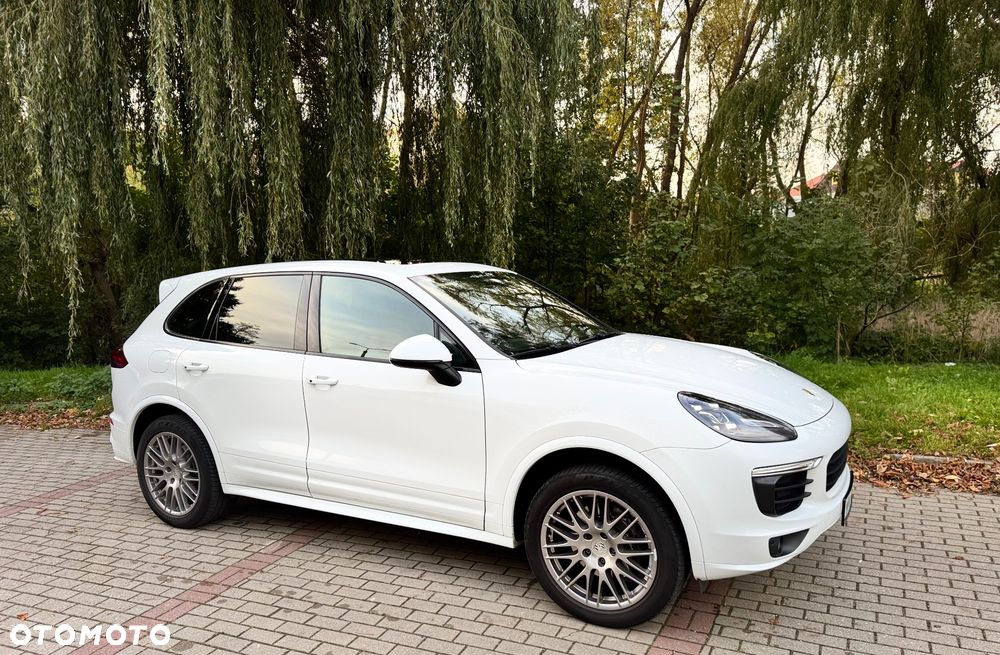 Porsche Cayenne Platinum Edition - 8