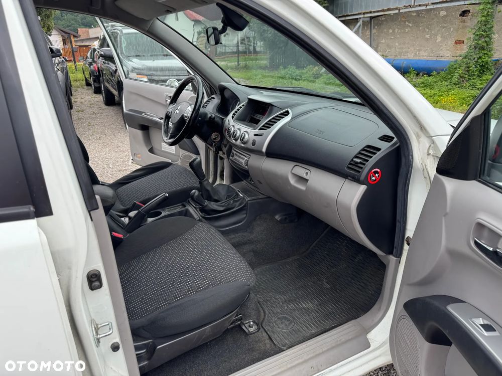 Mitsubishi L200 Pick Up 4x4 Intense Double Cab - 8
