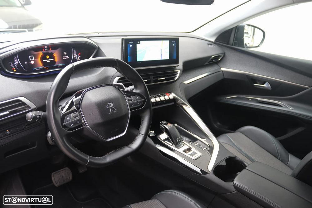Peugeot 3008 1.2 PureTech Allure Pack EAT8 - 8