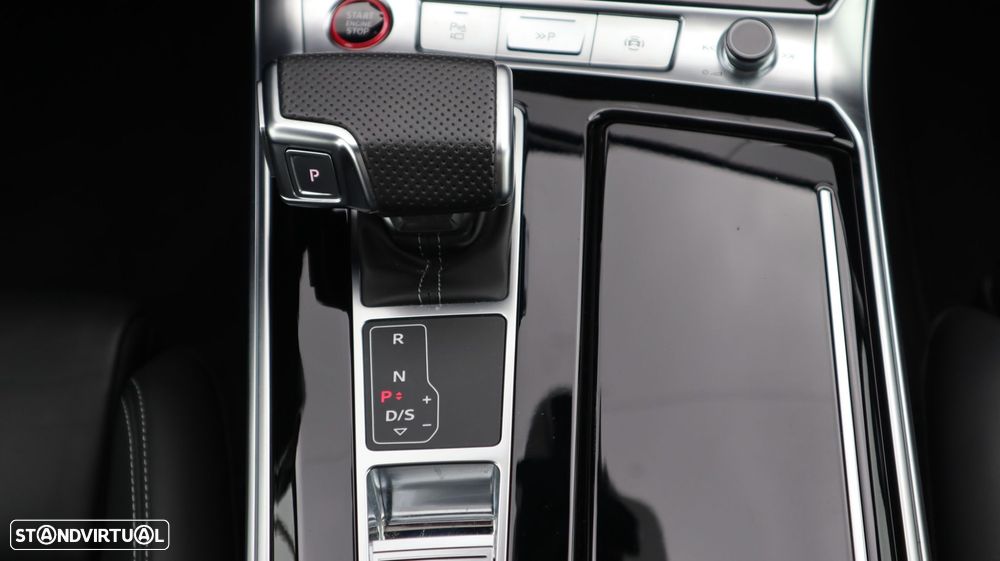 Audi RS6 Avant 4.0 TFSI quattro Tiptronic - 24